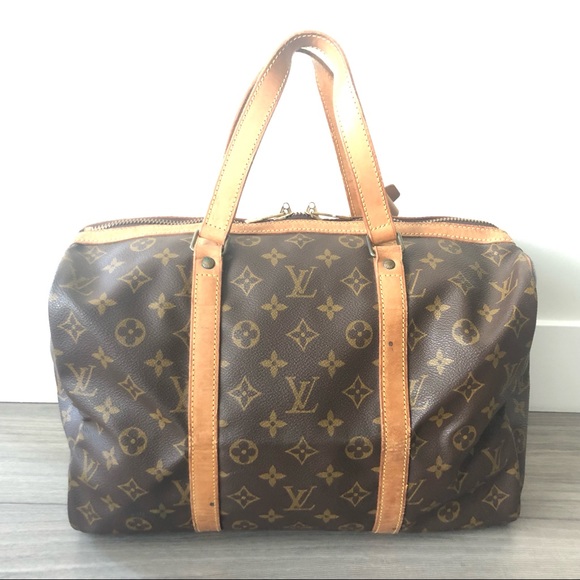 SOLD Louis Vuitton Sac Souple 35 Monogram Canvas Vintage w/ Leather Luggage Tag - Picture 2 of 11